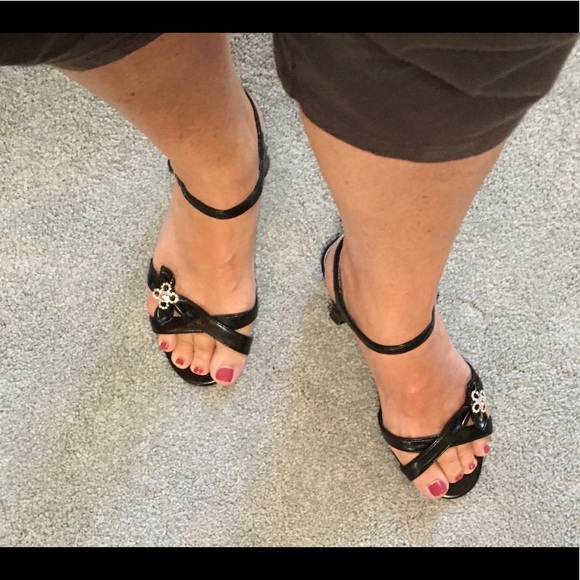 Black low heeled strappy sandals with BlingBling - Picture 8 of 16